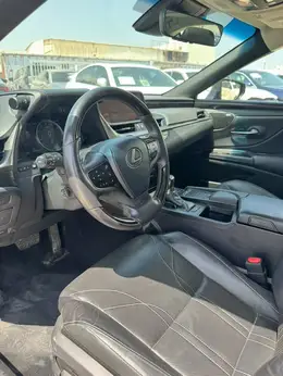 2019 LEXUS ES 350 LUXURY