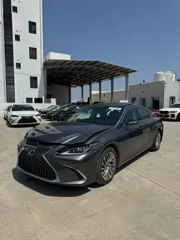 2019 LEXUS ES 350 LUXURY