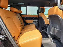 2024 LAND ROVER defender 110 V8 P500 SE