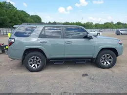 2023 TOYOTA 4Runnr TRD OFF-Road Premium