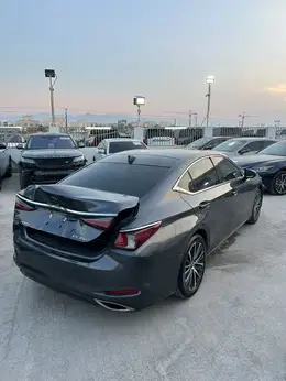 2023 LEXUS ES 350 ES