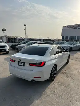 2025 BMW 3 SERIES 330i