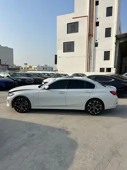 2025 BMW 3 SERIES 330i