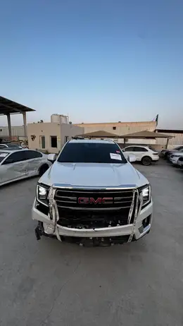 2024 GMC YUKON SLT