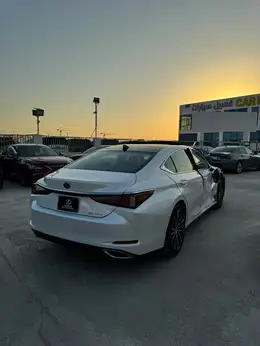 2023 LEXUS ES 350 ES