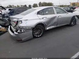 2024 LEXUS ES 300h Ultra luxury