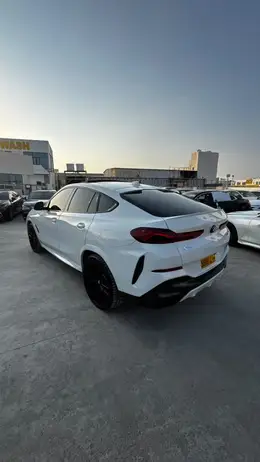 2022 BMW X 6 40