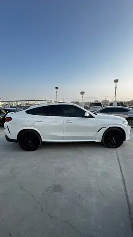 2022 BMW X 6 40