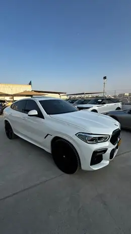 2022 BMW X 6 40